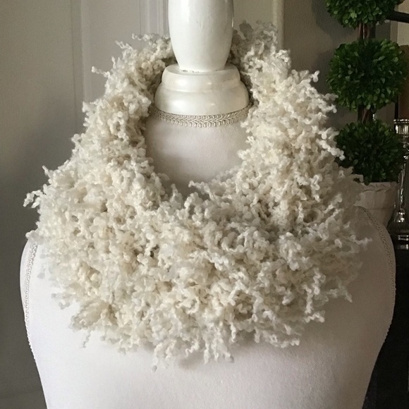 Eyelash Yarn Ivory Scarf Boa LONG 4x90” Maxi Boho Hippie Fringe Rockstar Style - Picture 2 of 14